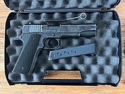 Colt 1911 A1 9 mm P.A.K. PTB 638 mit Waffenkoffer - gebraucht