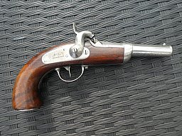 originale Pistolet d officier de gendarmerie 1863 top Zustand mit Zündhütchen Behälter unterm Griff