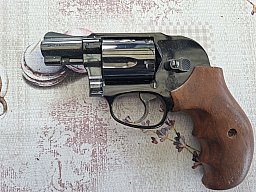 Revolver Smith & Wesson .38 SPL CTG