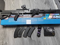 G&G RK103 S-AEG – GATE ASTER V3 SE – Zubehör, 4 Magazine & Koffer