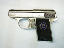 Pistole Walther Mod. 9, verchromt, graviert, Kal. 6,35 mm