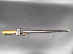 Französisches Degen-Bajonett M 1886-15 Lebel mit Scheide