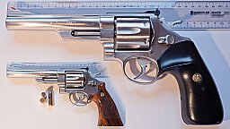 Smith & Wesson Revolver 6" stainless Steel, Mod. 629, Kal. .44 Mag.