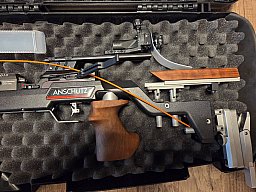 Anschütz 9015 Black Alu Nuss Auflage inkl Koffer und Garantie und Zubehör und Rechnungen
