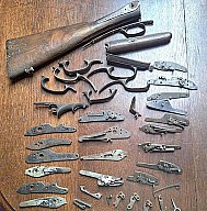 Großes Teilekonvolut für Vorderlader Flinten