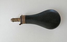 Englische Pulverflasche von James Dixon & Sons Sheffield.