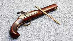 Klassische Perkussionspistole Kal. .45 Schwarzpulver – Frei ab 18 Jahren