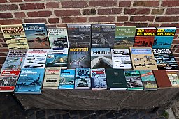 Bücher Konvolut Wehrmacht Luftwaffe 2.Weltkrieg Motorbuch 2.WK Kriegsmarine Waffenbücher
