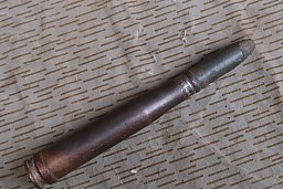 2cm Flak 38 Patrone ÜB Graue Farbe! 2.Weltkrieg Deko Munition 1944