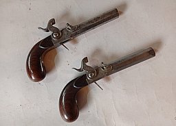 Superbe paire de pistolets de salon / de tir à percussion (Époque XIXe siècle)