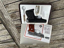 Erma EGP65, mit Verpackung