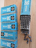 6 Packungen a 100 Stück Geco und eine Packung H&N Geschosse Kal. .38 WC