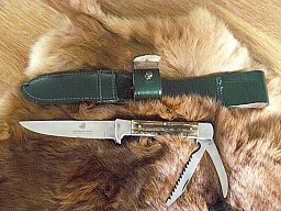 Interessanter Leegebruch Jagdnicker mit Säge und Aufbrechklinge im wunderschönen Horngriff