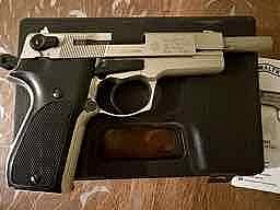 Walther P88 Compact Cal. 9mm P.A.K. mit zu Behör Defekt