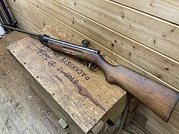 DDR Haenel Suhl Modell III-284, Kal.4,5mm, gestempelt! NVA, GST!!!