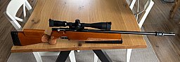 Suhl M150 Standard Match – Präzisions-Paket mit Hawke Sidewinder ZF, Auflagekeil & Laufgewicht .22lr