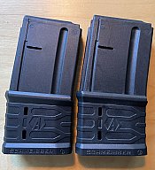 2 Schmeisser Magazine mit Alpha D Grip