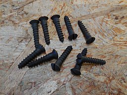 10 Stück Schrauben Schaftkappe und Riemenbügel K98 G98 K43 M96 M38 Mosin, Carcano Südamerika Mauser