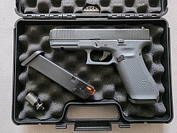 Glock 17 Gen 5, 9 mm PAK, Tungsten Grey