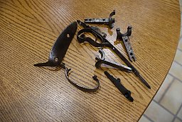 Konvolut Waffenteile historische Waffen