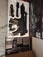 Bastler Konvolut: 4.5mm CO2 Uzi (Ungetestet) + DE M85 G36 Airsoft (Defekt/Ersatzteil)