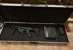 Valken Milsig M17 CQC MagFed Komplettset – Riesen Magazinpaket (8x Mag) + Alukoffer!