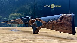 Blaser R8 Success Leder / Holz HK 6 / Leder schwarz / Goldelemente / Standardkaliber u. LL nach Wahl