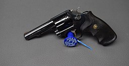 Revolver Smith & Wesson Mod. 13-2, Kaliber 357 Magnum, 4", Fangschusswaffe, gut
