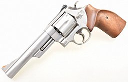 SMITH & WESSON Modell 629 Stainless Revolver mit 6" Lauf Kal .44 Magnum mit NILL Griff & Holster