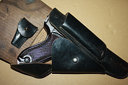 orig. DDR VoPo P08 Luger Pistole im Kal. 9x19 mit Holster -TIP TOP-