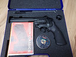 Umarex CO2-Revolver S&W 686 – schwarz – mit Koffer & Zubehör – sehr guter Zustand