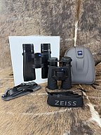 Fernglas Zeiss Victory RF 10x42 NEU von WAFFEN FLÜHR ANSBACH
