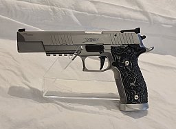 SIG SAUER P226 X-SIX Super Match, im Kal. 9 mm Luger, “ Neuwertiger Zustand“