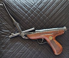 EM-GE Zenit Luftpistole (Vorkrieg) – Einzellader mit seltener originaler Endkappe & Holzgriff