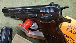 CZ 75 9x19 inkl. Ersatzmagazin