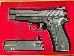 Pistole SigSauer P226 im Kaliber 9mmLuger SNR U147775