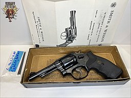Smith & Wesson Model 10-5 .38 Special 4" – Top Zustand mit Original-Karton & Papieren