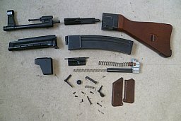 SRS Ersatzteilkonvolut GSG StG 44