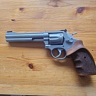 Smith & Wesson 617 Target Champion