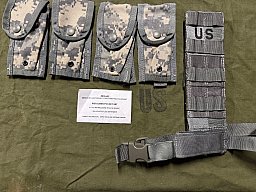US Army MOLLE II Pistolenset 5-teilig – Beinverlängerung 4x Magazintasche ACU UCP Neu