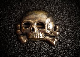 WK1 Totenkopf für Dragoner, auch 1.Model für Schaftmütze WK2