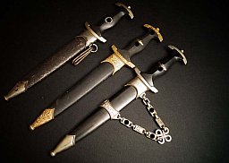 XX und XA Dolche, Lot, Bastelteile, teils Originalteile, Lot