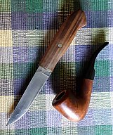 Ein Highlight - Jagdmesser und Tabakpfeife