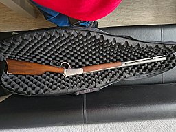 ROSSI Unterhebelrepetierer .357 Magnum / .38 Special Edelstahl-Ausführung mit 8-Kant-Lauf