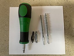 RCBS Zündglockenreiniger Bürstensatz mit Handgriff