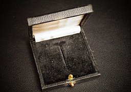 Eisernes Kreuz 1.Klasse WK2, Schachtel Etui, Seide, kein UV, Eisenteile !