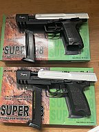 2x Super P8 Softair Pistolen