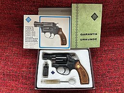 ==>Bester Revolver für Verteidigung ERMA EGR66-9mm viel Stahl minimal verbaut wie damals erlaubt !!!