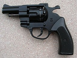 UMAREX Champion - Revolver CAL. 9 mm Knall (.380) in OVP - ideal für Sylvester / Silvester