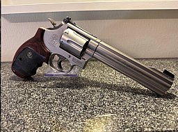 Smith & Wesson 6“SW 686-4 Target Champion 357/38 Top